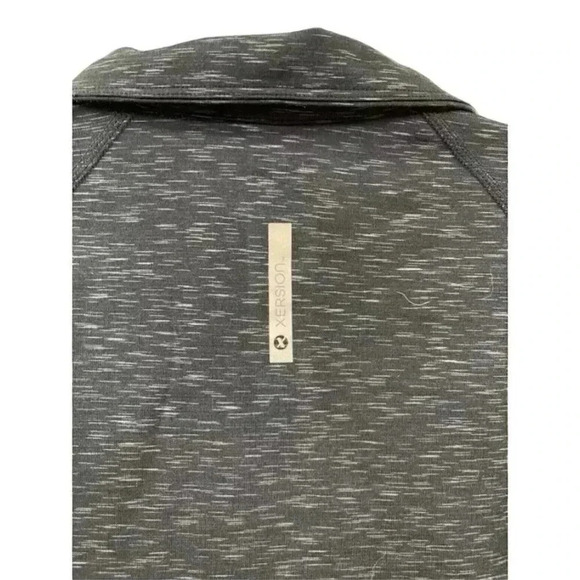 Xersion active wear zip up slim fit gray jacket Medium - Picture 6 of 8